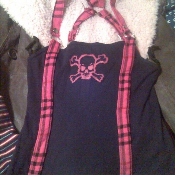 ((FOUND)) Lip Service skull tank & skirt set in color pink!! - Picture 3 of 5
